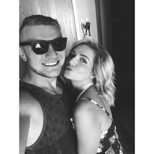 Meet your Posher, Sierra